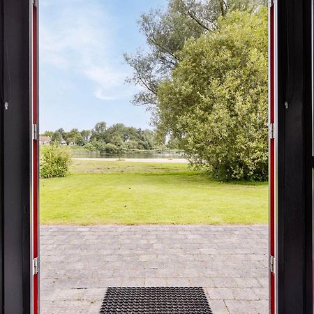 Vakantiehuis Aan Het Water -Incl Laadpaal- Ewijk Kültér fotó