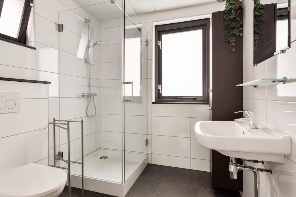 Vakantiehuis Aan Het Water -Incl Laadpaal- Ewijk Kültér fotó